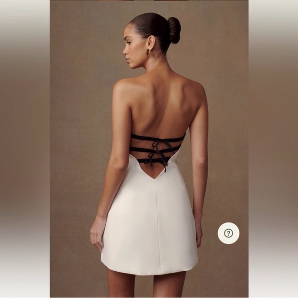 Meshki Dresses & Skirts - MESHKI Neeka strapless bow back mini dress - white Size XS